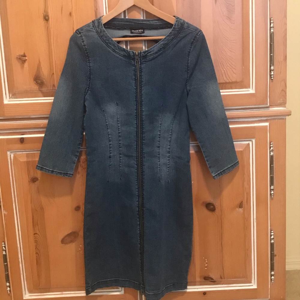 Denim dress!
